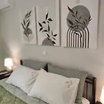 Olivia Apartment-private Parking Apartment Chalkís