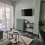 Olivia Apartment-private Parking